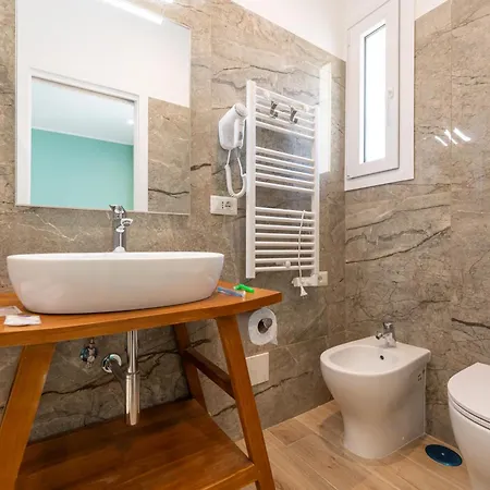 Daca Luxury Rooms Napoli Esterno foto