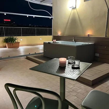 Daca Luxury Rooms Napoli Esterno foto