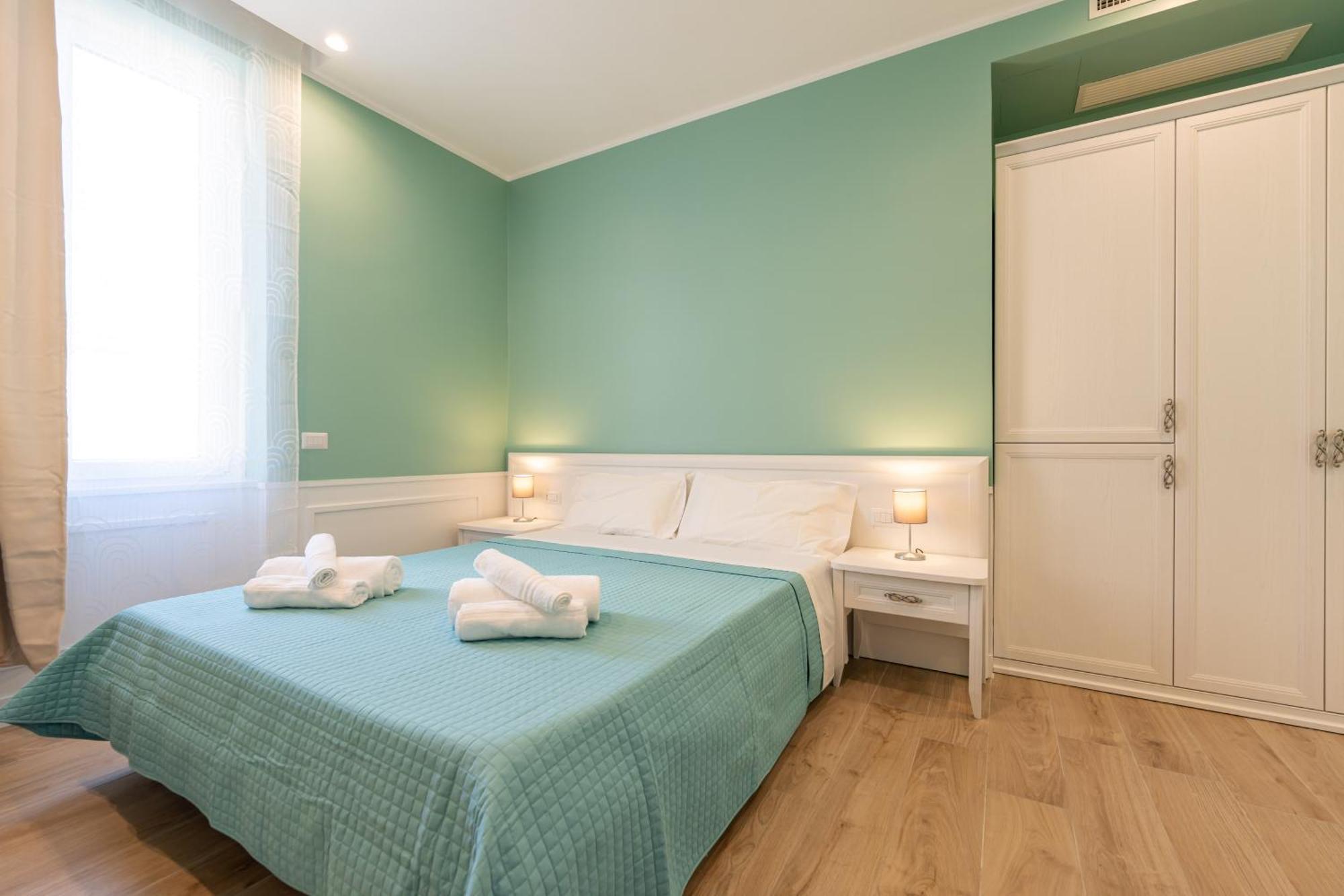 Frühstückspension Daca Luxury Neapel
